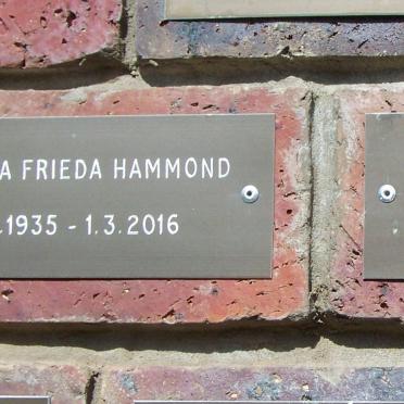 HAMMOND George 1933-2016 &amp; Loretta Frieda 1935-2016