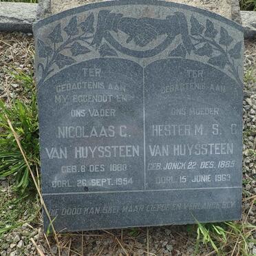 HUYSSTEEN Nicolaas C., van 1880-1954 &amp; Hester M.S.C. 1885-1963