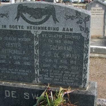 SWARDT Coenraad J.S., de 1915-1955 &amp; Hester Petronella 1915-1990