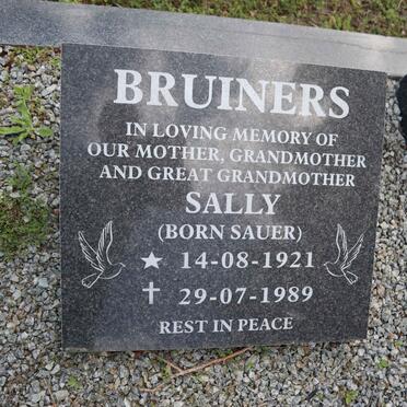 BRUINERS Sally nee SAUER 1921-1989