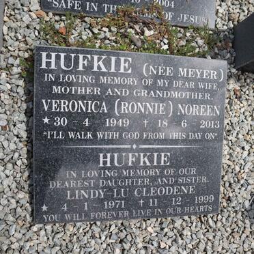 HUFKIE Veronica Noreen nee MEYER 1949-2013 :: HUFKIE Lindy-Lu Cleodene 1971-1999