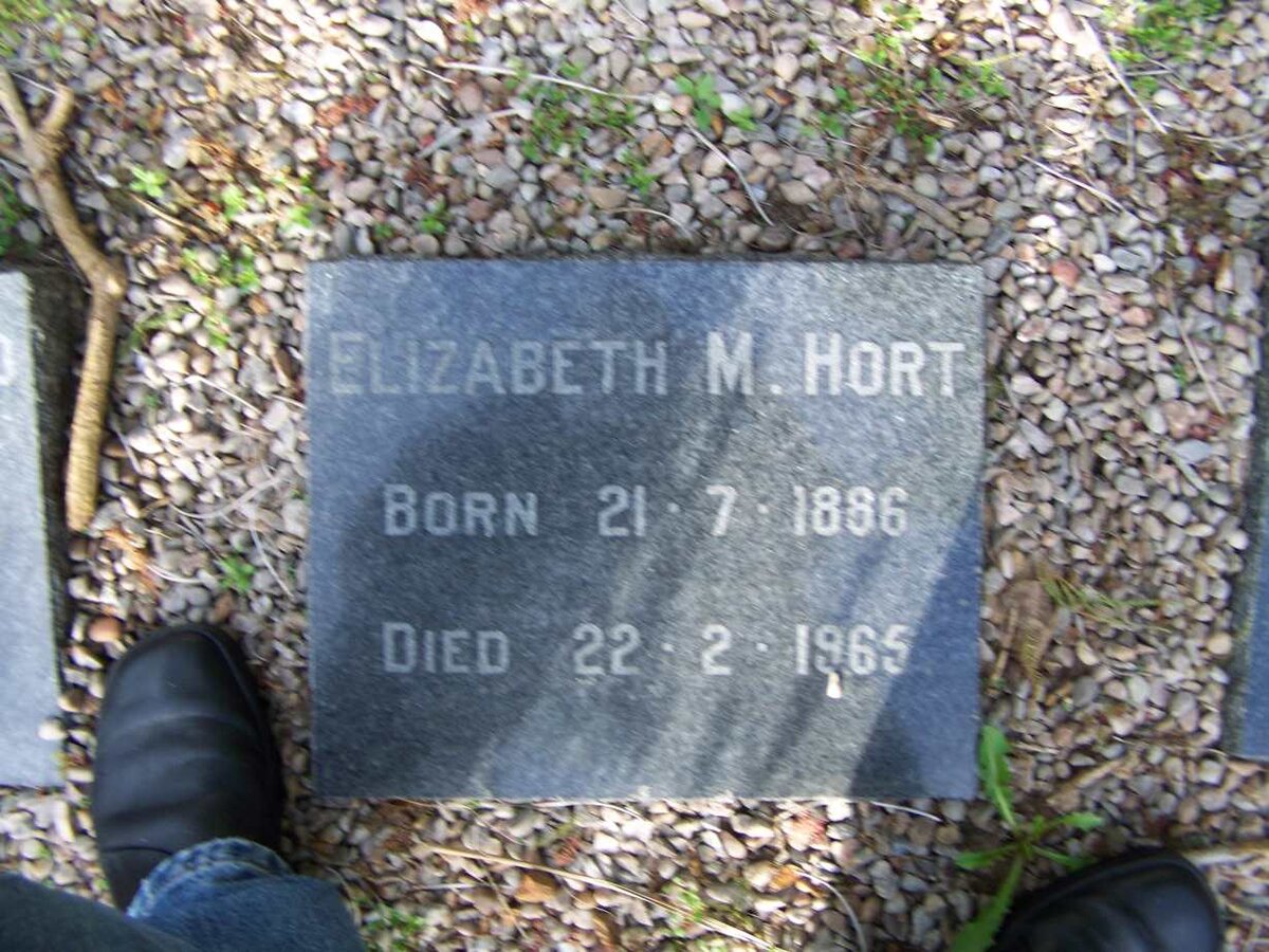 HORT Elizabeth M. 1886-1965