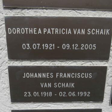 SCHAIK Johannes Franciscus, van 1918-1992 & Dorothea Patricia 1921-2005