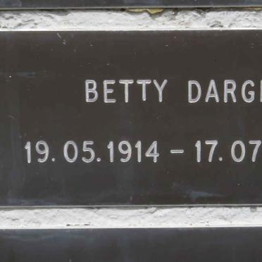 DARGIN Betty 1914-2005