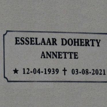 ESSELAAR Doherty Annette 1939-2021