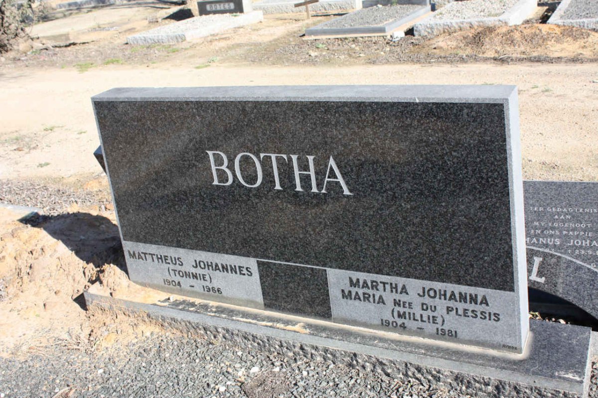 BOTHA Mattheus Johannes 1904-1966 &amp; Martha Johanna Maria DU PLESSIS 1904-1981