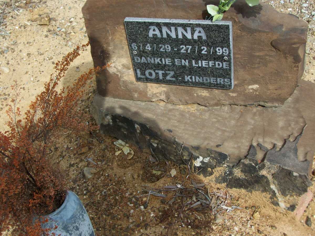 LOTZ Anna 1929-1999