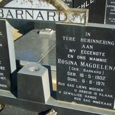 BARNARD Marthinus Christoffel 1902-1982 &amp; Rosina Magdelena BARNARD 1902-1971