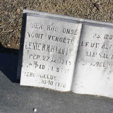 BARNARD Lenie M.M. 1945-1970
