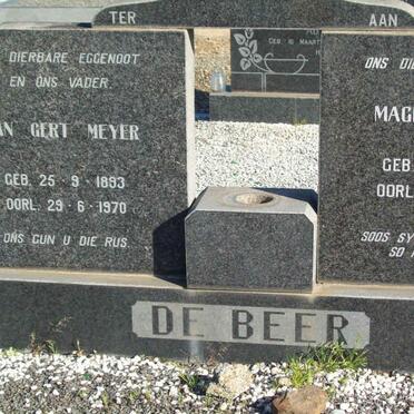 BEER Jan Gert Meyer, de 1893-1970 &amp; Magrietha M.S. 1883-1974
