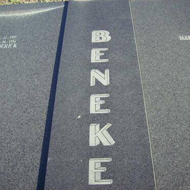 BENEKE Maria Magdalena 1926-2007 :: BENEKE Frederick 1954-1995 :: BENEKE Barend 1925-1999 