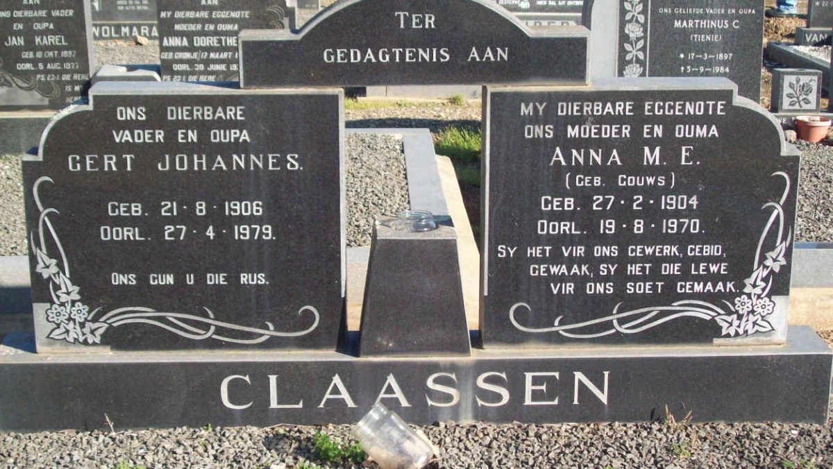 CLAASSEN Gert Johannes 1906-1979 &amp; Anna M.E. GOUWS 1904-1970