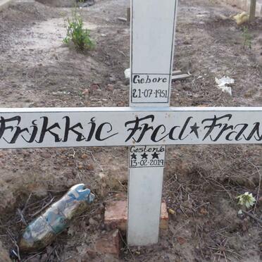 F - Vanne :: Surnames - F