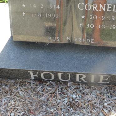 FOURIE Jack Jacobus 1914-1992 & Josina Cornelia 1910-1982 _1