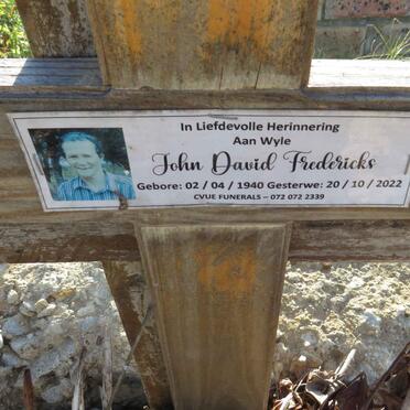 FREDERICKS John David 1940-2022