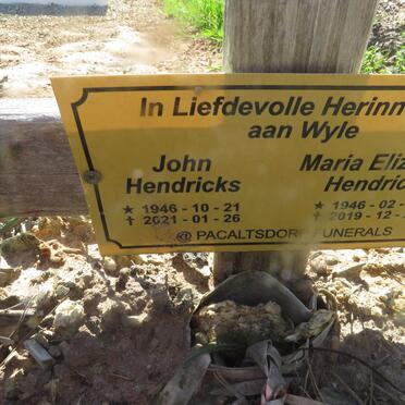 HENDRICKS John 1946-2021 & Maria Elizabeth 1946-2019
