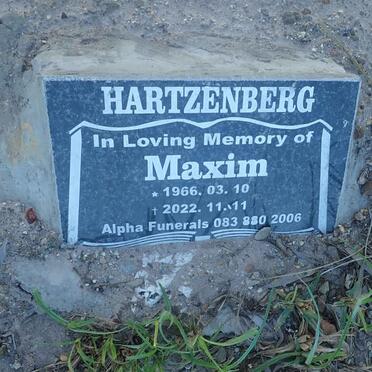 HARTZENBERG Maxim 1966-2022