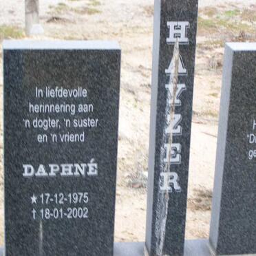 HAYZER Daphne 1975-2002