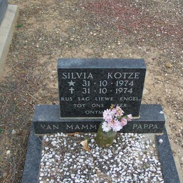 KOTZE Silvia 1974-1974
