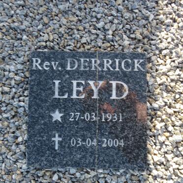 LEYD Derrick 1931-2004