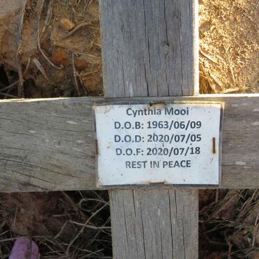 MOOI Cynthia 1963-2020