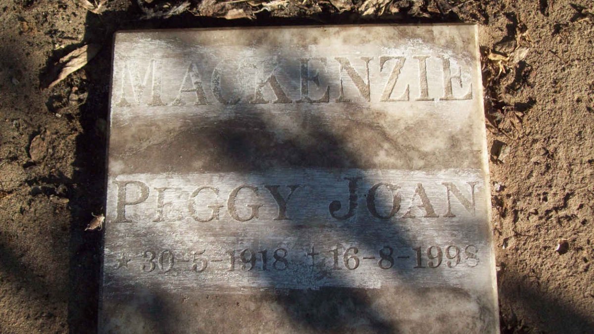 MACKENZIE Peggy Joan 1918-1998