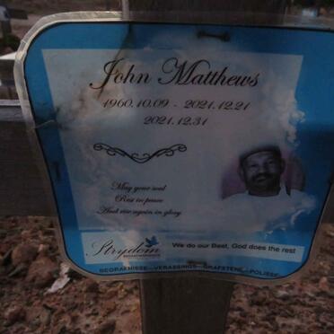 MATTHEWS John 1960-2021