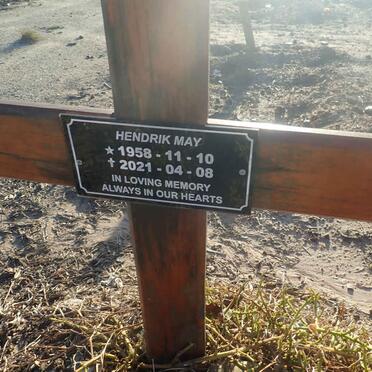 MAY Hendrik 1958-2021