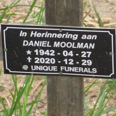 MOOLMAN Daniel 1942-2020