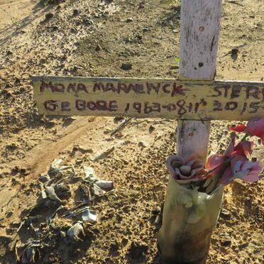 MARNEWCK Mona 1963-2015