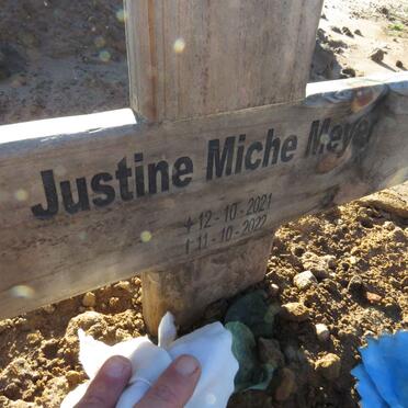 MEYER Justine Miche 2021-2022