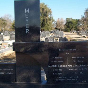 MEYER Salmon Pienaar 1912-1975 &amp; Maria Magdalena HULME 1917-1996