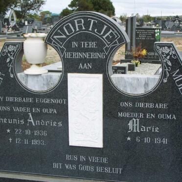 NORTJE Theunis Andries 1936-1993 &amp; Marie 1941-