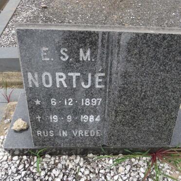 NORTJE E.S.M. 1897-1984
