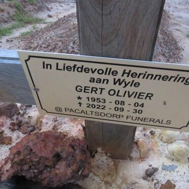 OLIVIER Gert 1953-2022