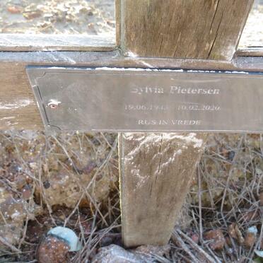 PIETERSEN Sylvia 1945-2020