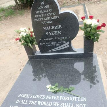 SAUER Valerie 1965-2022