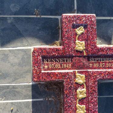 SEPTEMBER Kenneth 1942-2015