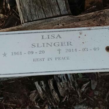 SLINGER Lisa 1961-2014