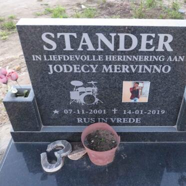 STANDER Jodecy Mervinno 2001-2019