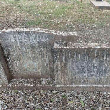 STRUWIG Patricia 1932-2011