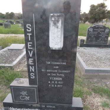 STEVENS Vernon 1937-1977