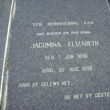 STRAUSS Jacomina Elizabeth 1895-1992