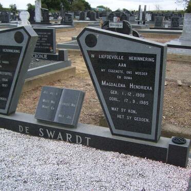 SWARDT Marthinus Christoffel, de 1904-1997 &amp; Magdalena Hendrieka 1908-1985