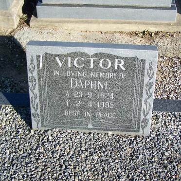 VICTOR  Daphne 1924-1995