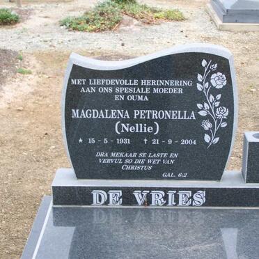VRIES Magdalena Petronella, de 1931-2004