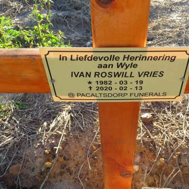 VRIES Ivan Roswill 1982-2020