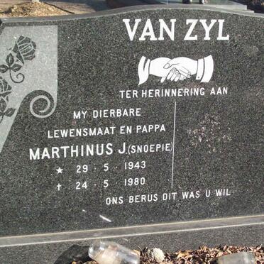 ZYL Marthinus J., VAN 1943-1980