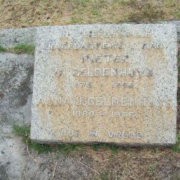 GELDENHUYS Pieter D. 1878-1956 &amp; Anna J. 1880-1966