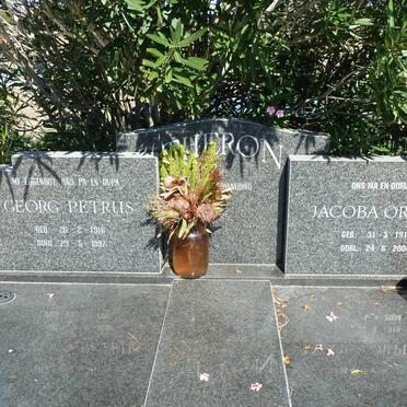 THERON Georg Petrus 1916-1997 &amp; Jacoba Orpha 1916-2004